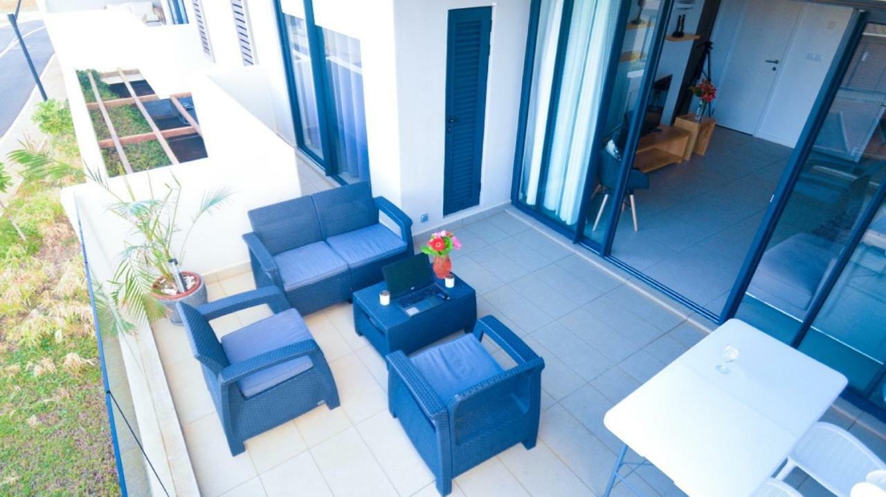 Azuri Resort -Sea View & Golf Luxury Apartment Roches Noires المظهر الخارجي الصورة