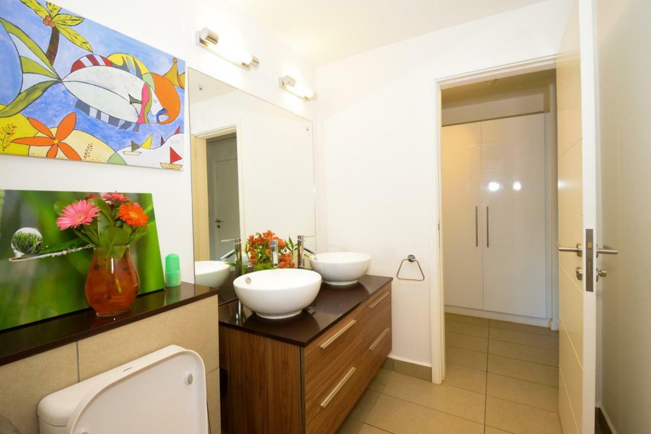 Azuri Resort -Sea View & Golf Luxury Apartment Roches Noires المظهر الخارجي الصورة