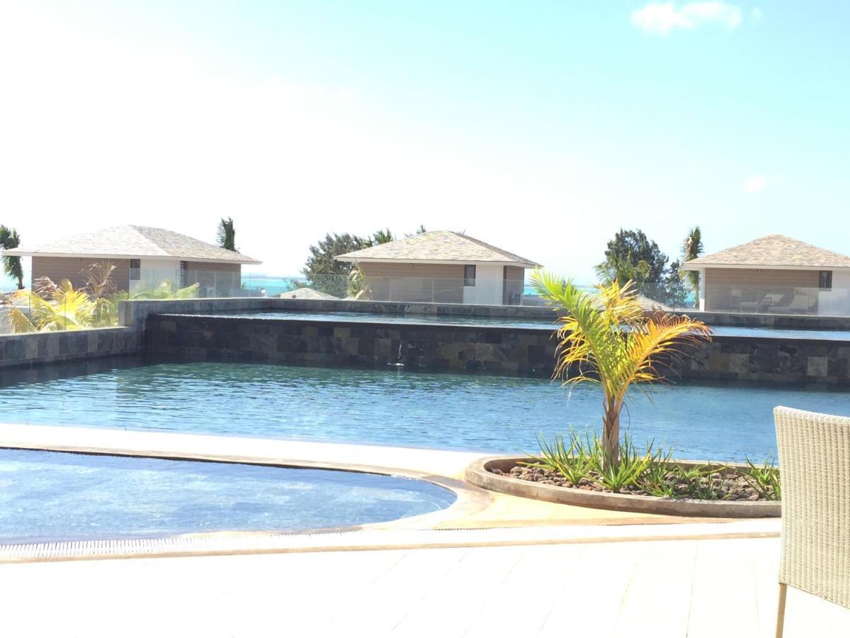 Azuri Resort -Sea View & Golf Luxury Apartment Roches Noires المظهر الخارجي الصورة